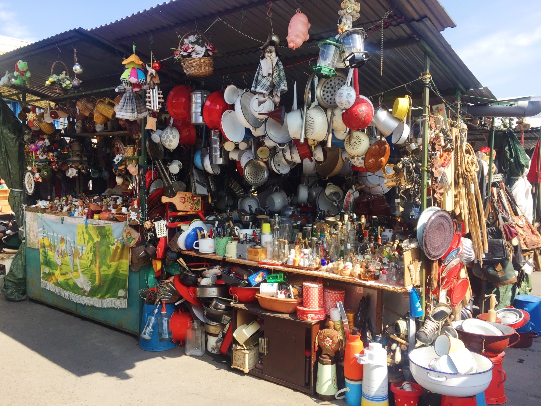 How to treasure hunt at Budapest's largest flea market